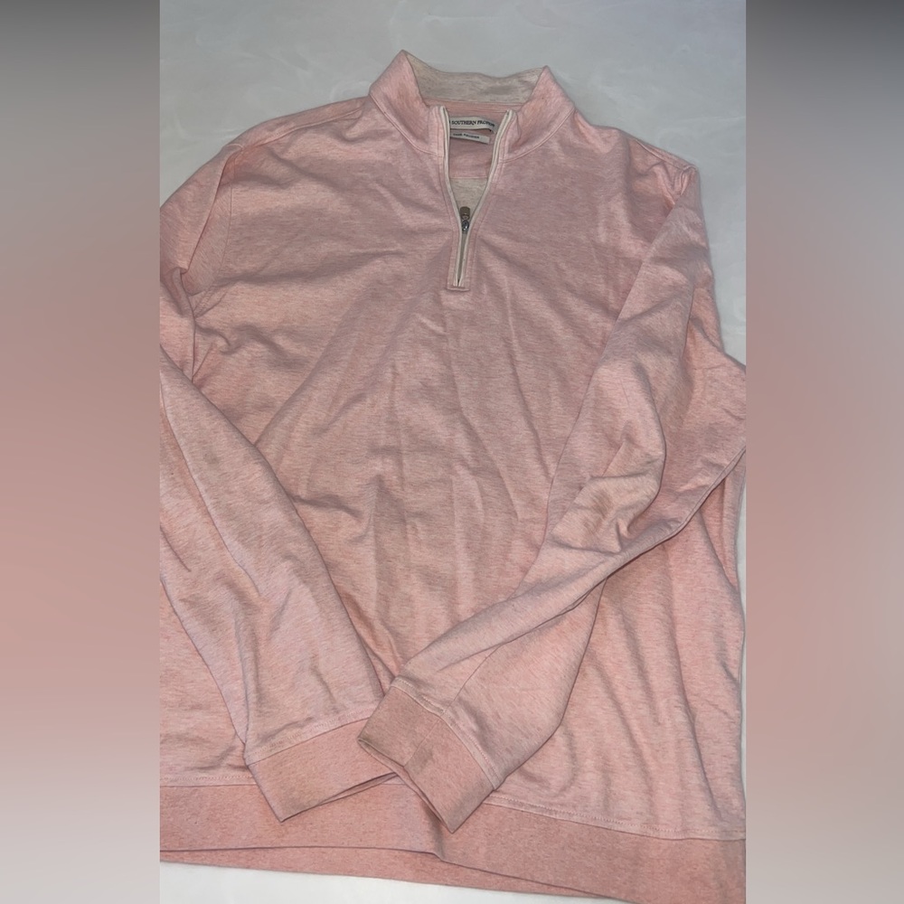 Southern proper pullover large